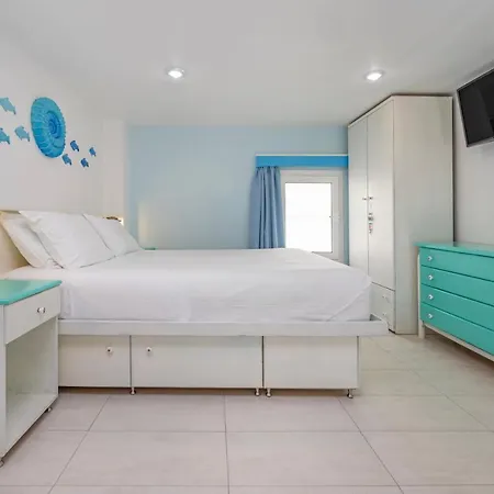 Mare Front * Χαράκι