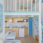 Mare Front Apartment Haraki