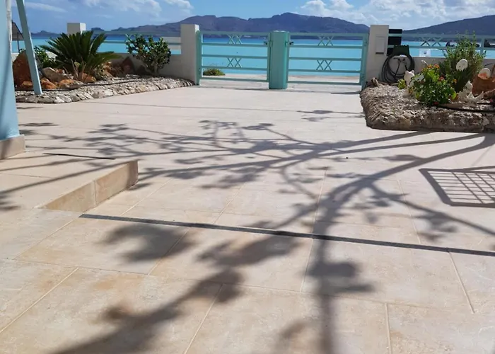 Apartman Mare Front Haráki