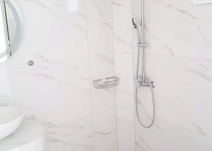 Apartman Mare Front Haráki