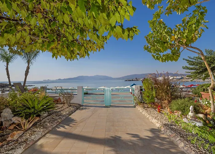 Apartman Mare Front Haráki