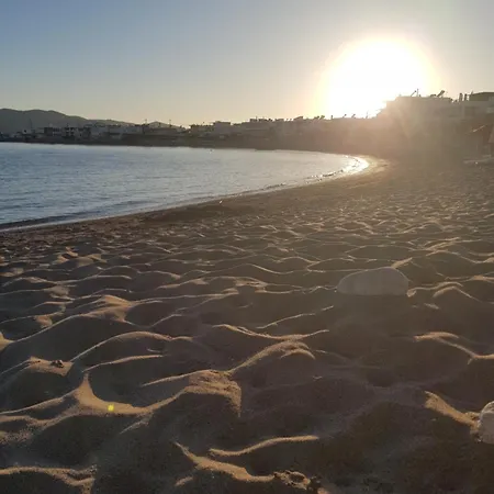 Mare Front Apartamento Charaki